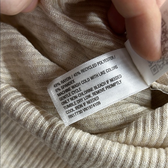 Universal Thread Cream Midi Dress - Picture 4 of 4